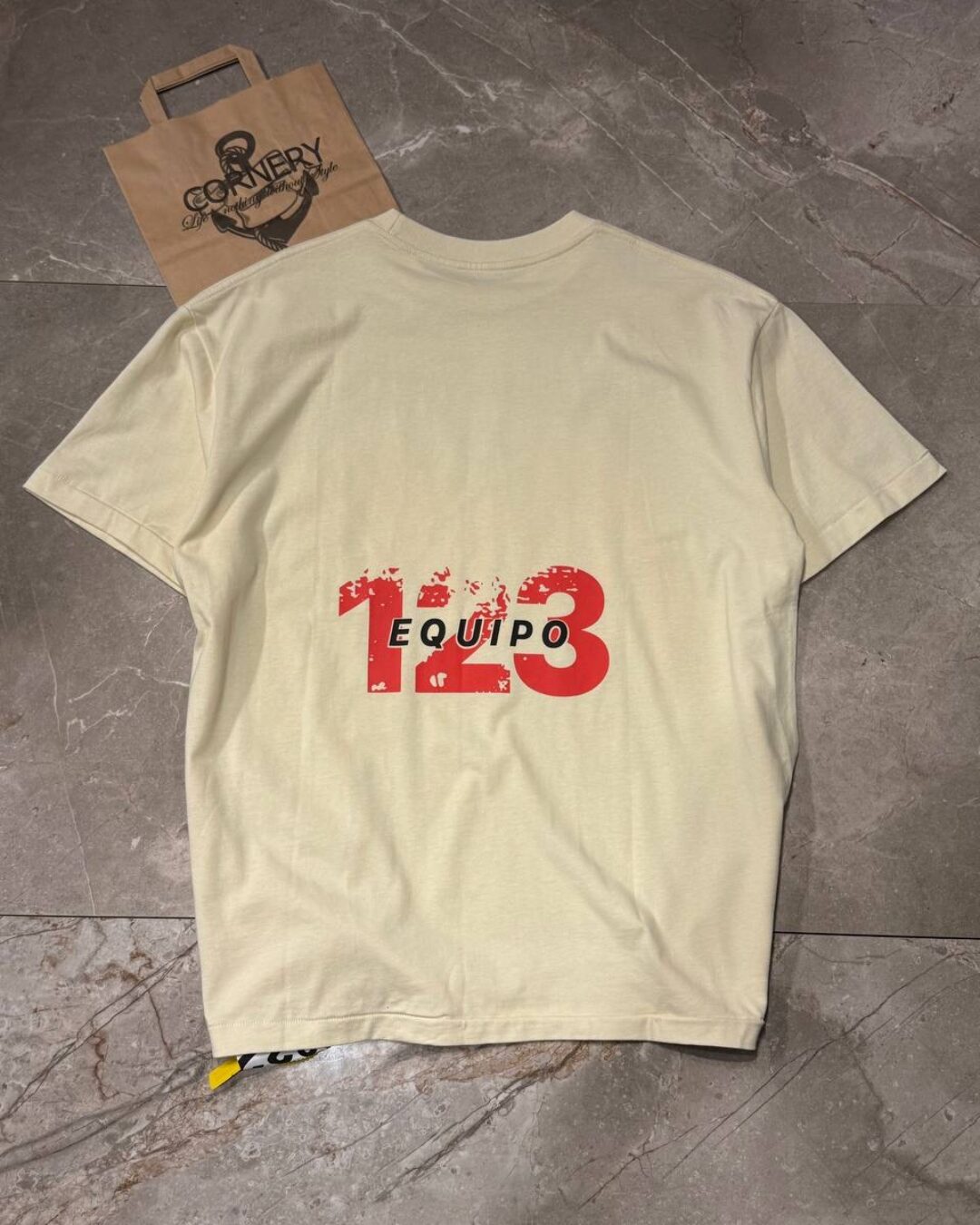 Футболка Rivington Roi Rebis — изображение 2