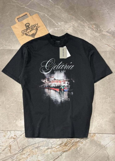 Футболка Balenciaga