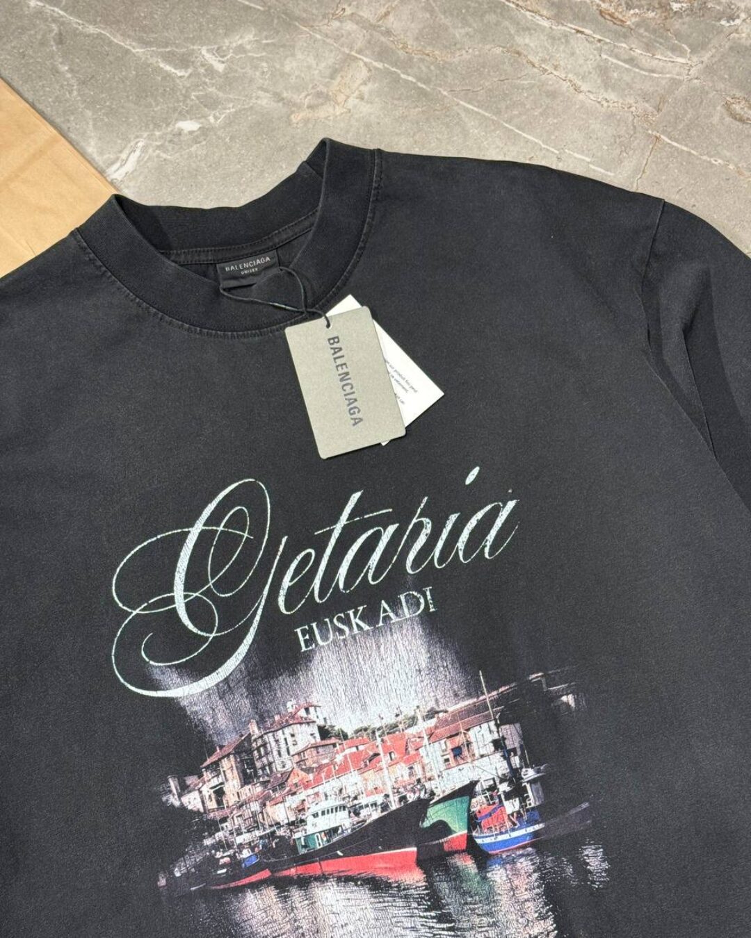 Футболка Balenciaga — изображение 3