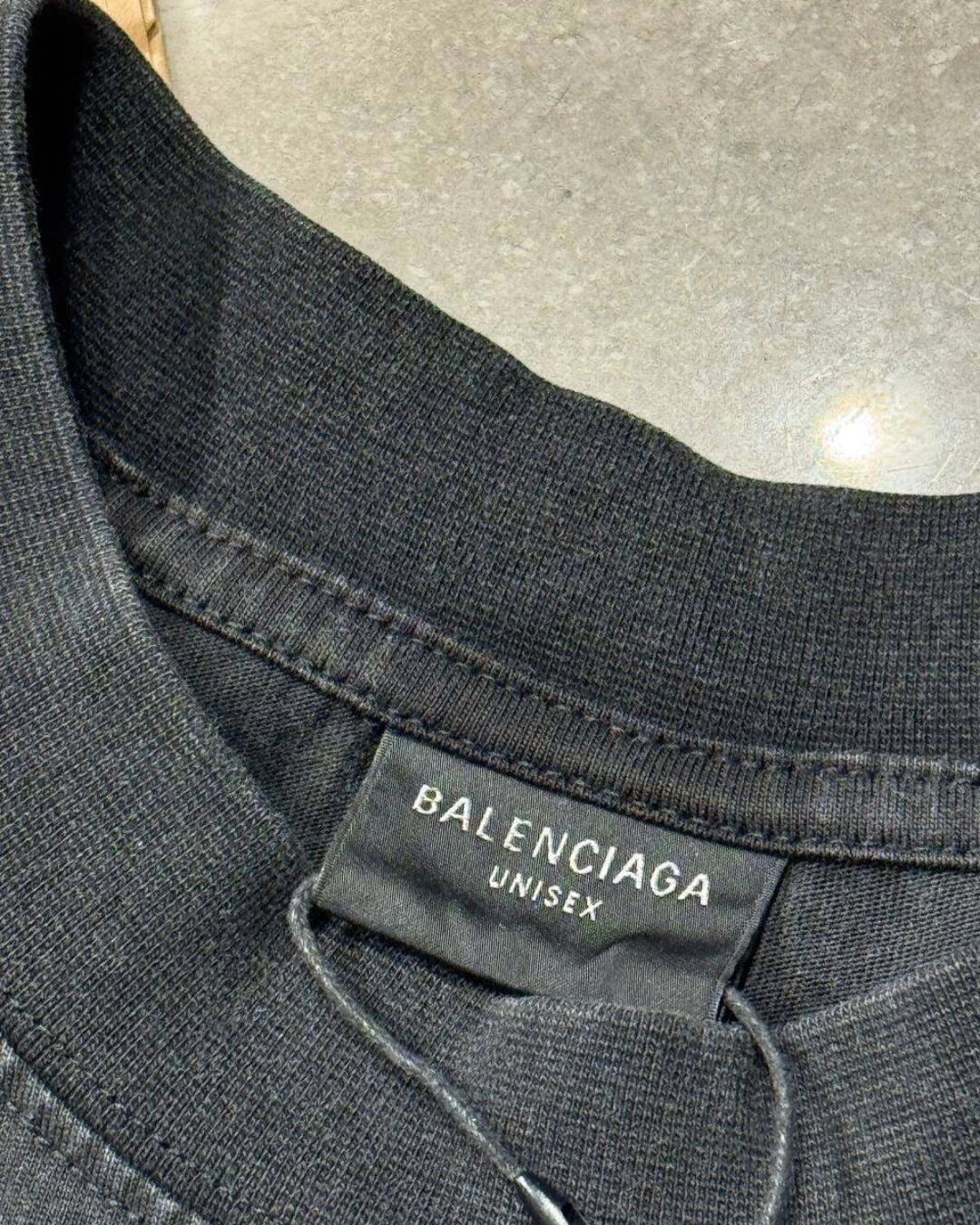 Футболка Balenciaga — изображение 4