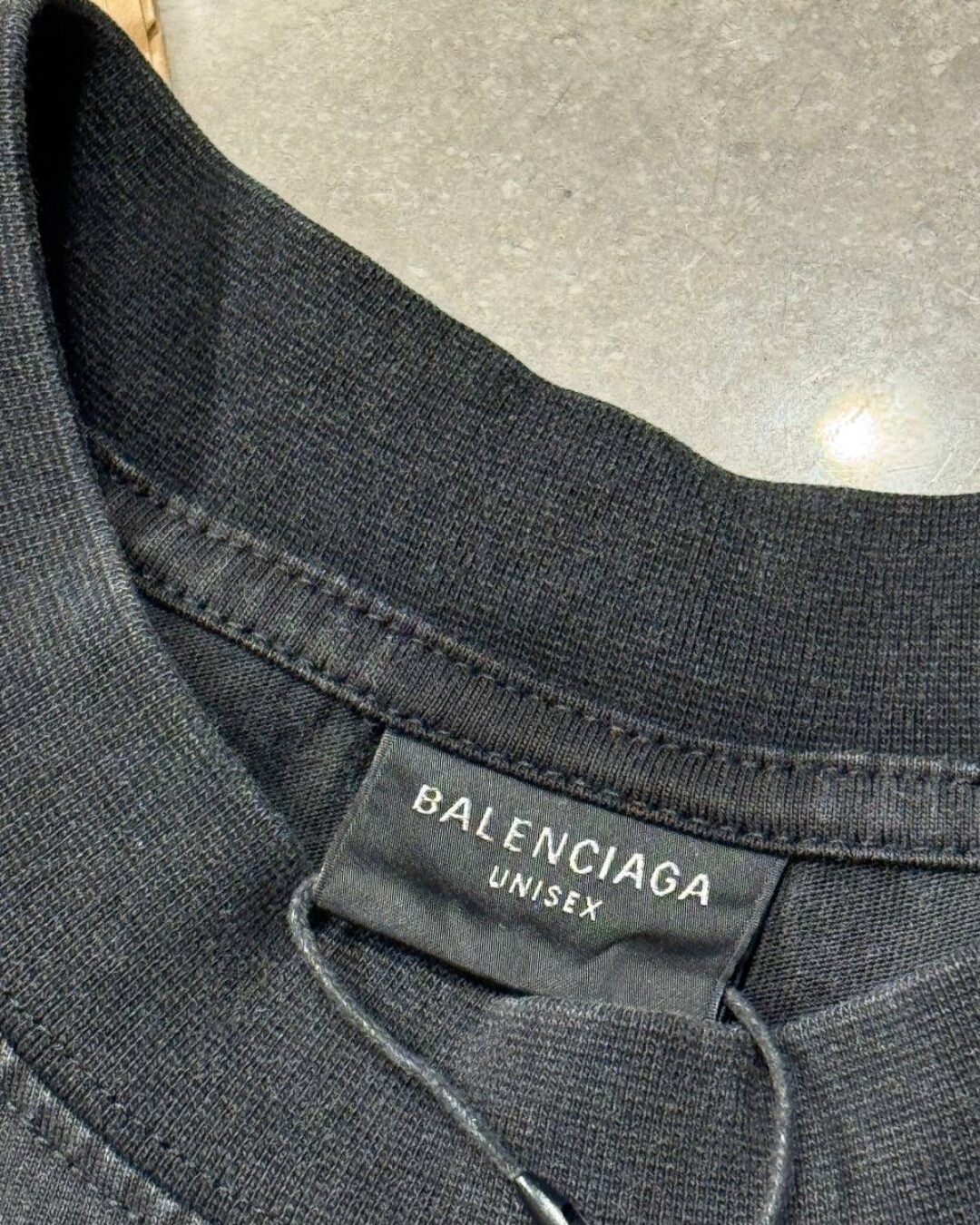 Футболка Balenciaga — изображение 4