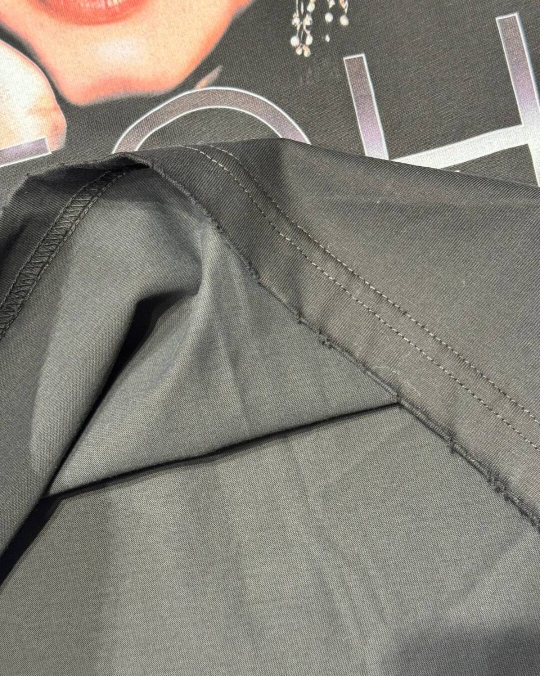 Футболка Balenciaga — изображение 9