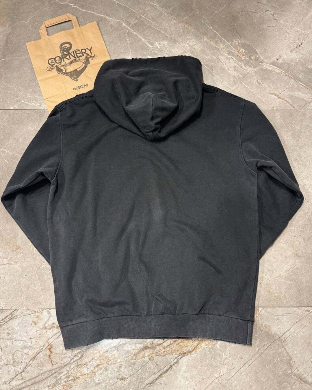 Худи Balenciaga — изображение 5