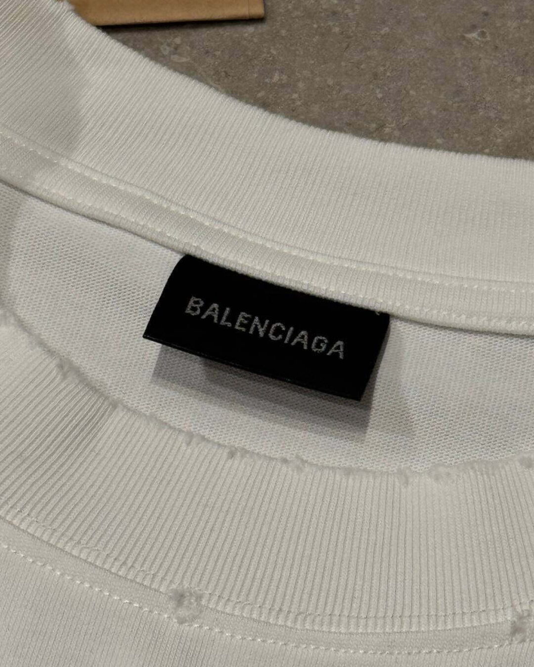 Футболка Balenciaga — изображение 4