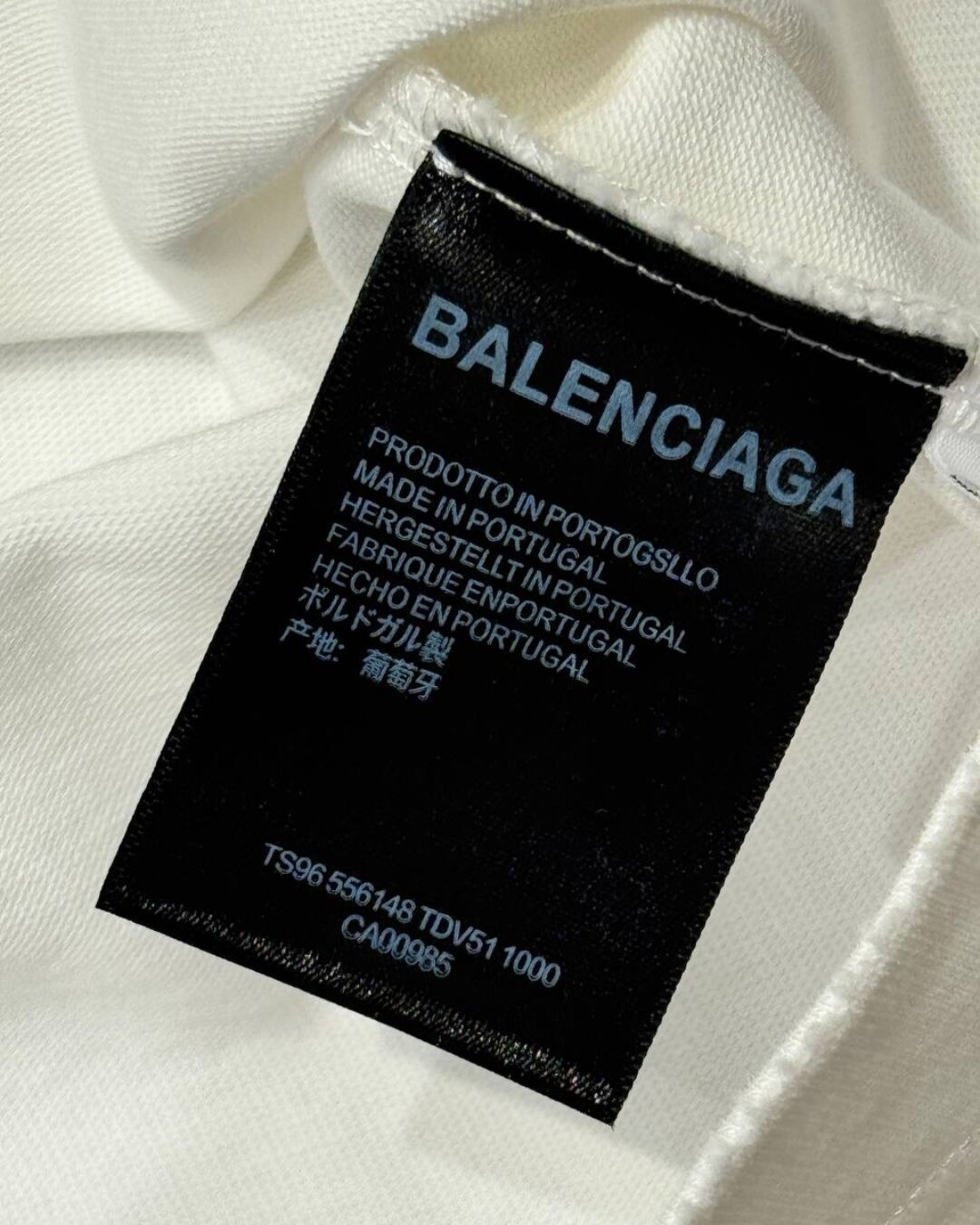 Футболка Balenciaga — изображение 9