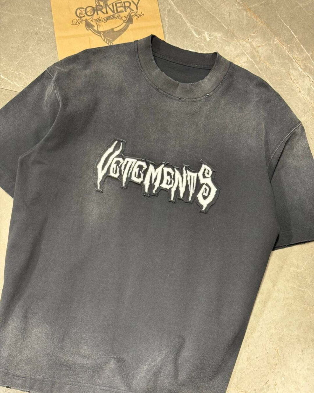 Футболка Vetements Witch Logo — изображение 7