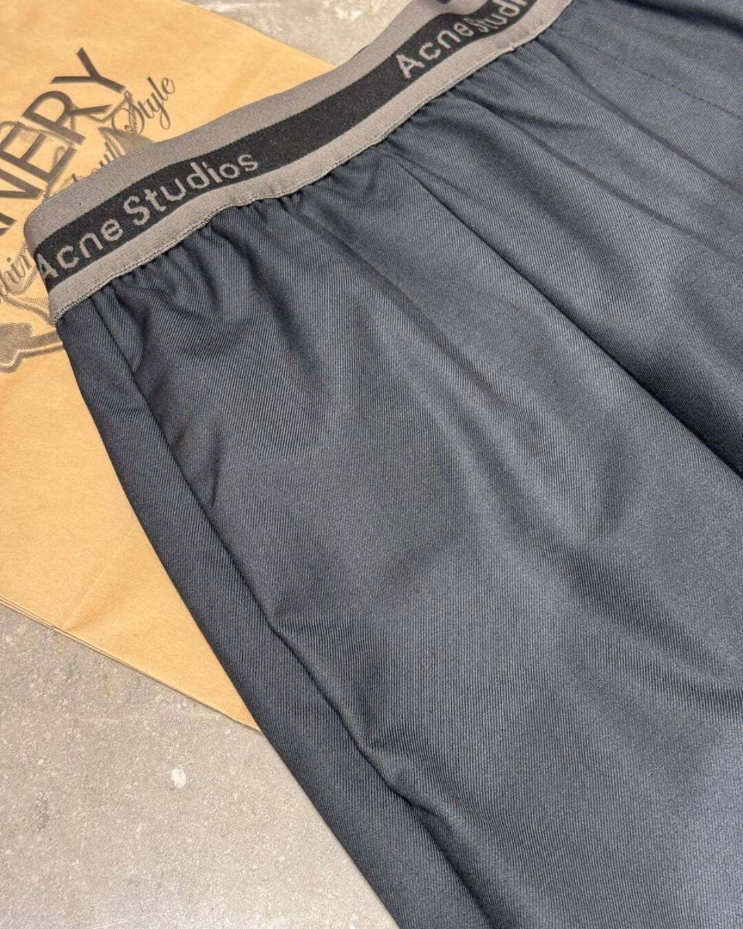 Штаны Acne Studios — изображение 4