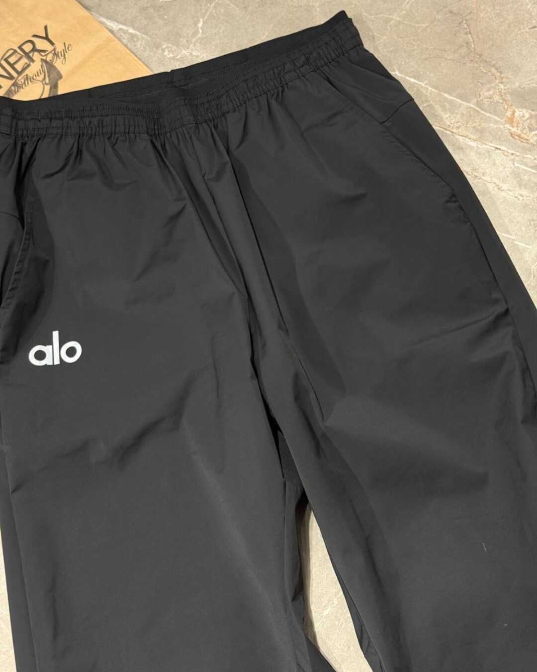 Штаны Alo — изображение 3