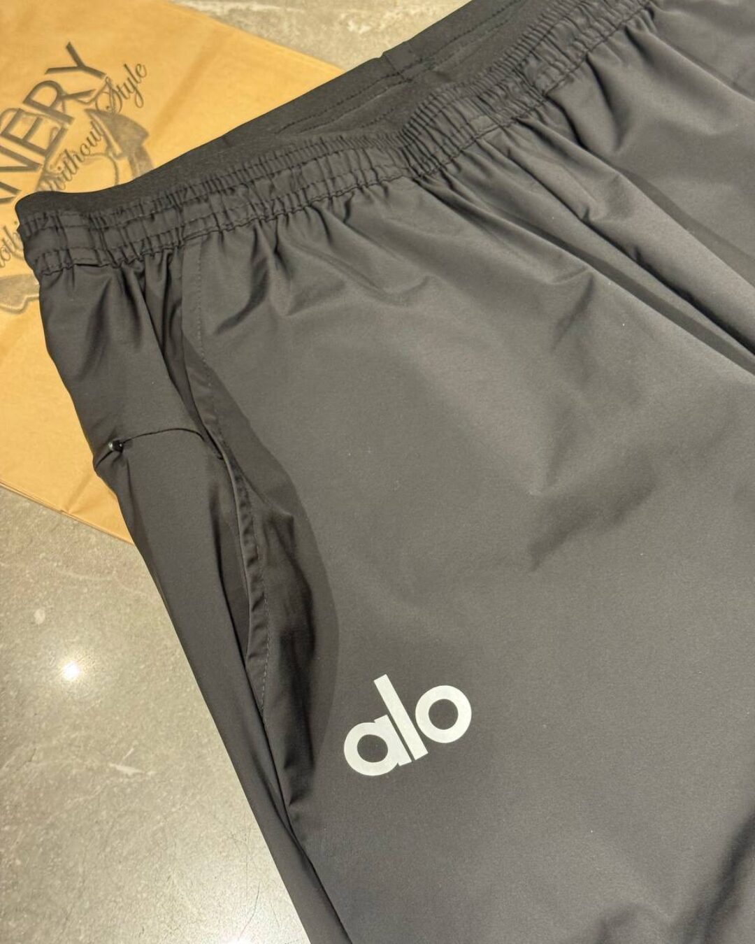 Штаны Alo — изображение 8