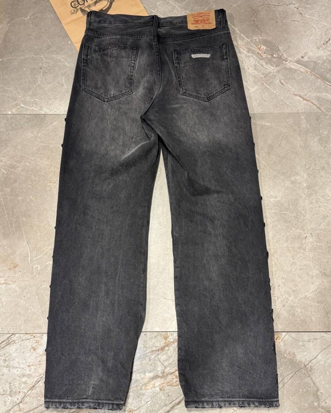 Джинсы Chrome Hearts — изображение 2