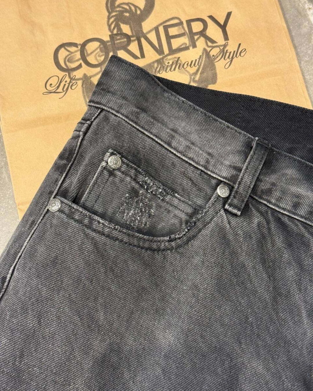 Джинсы Chrome Hearts — изображение 6