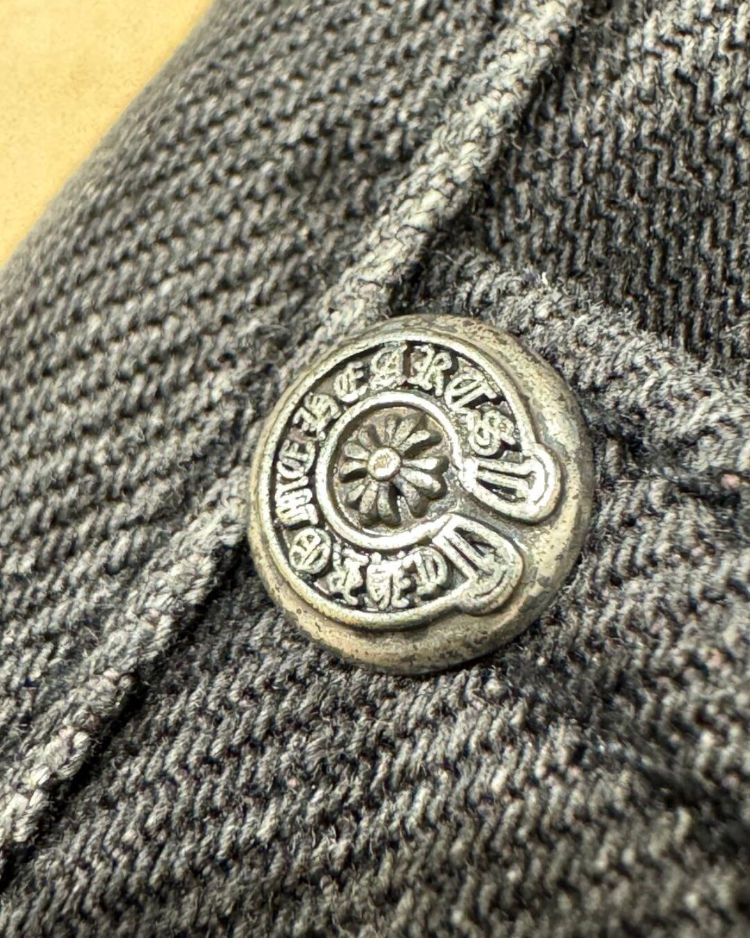 Джинсы Chrome Hearts — изображение 8