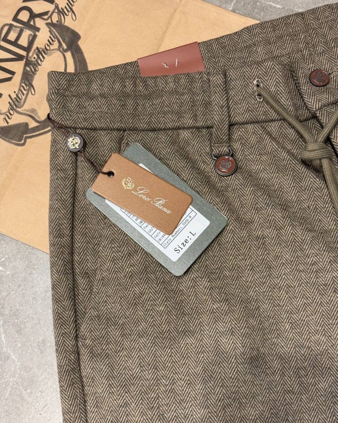 Штаны Loro Piana — изображение 4