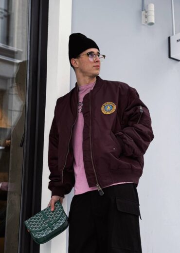 Бомбер Balenciaga