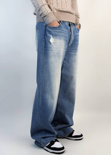 Джинсы Acne Studios