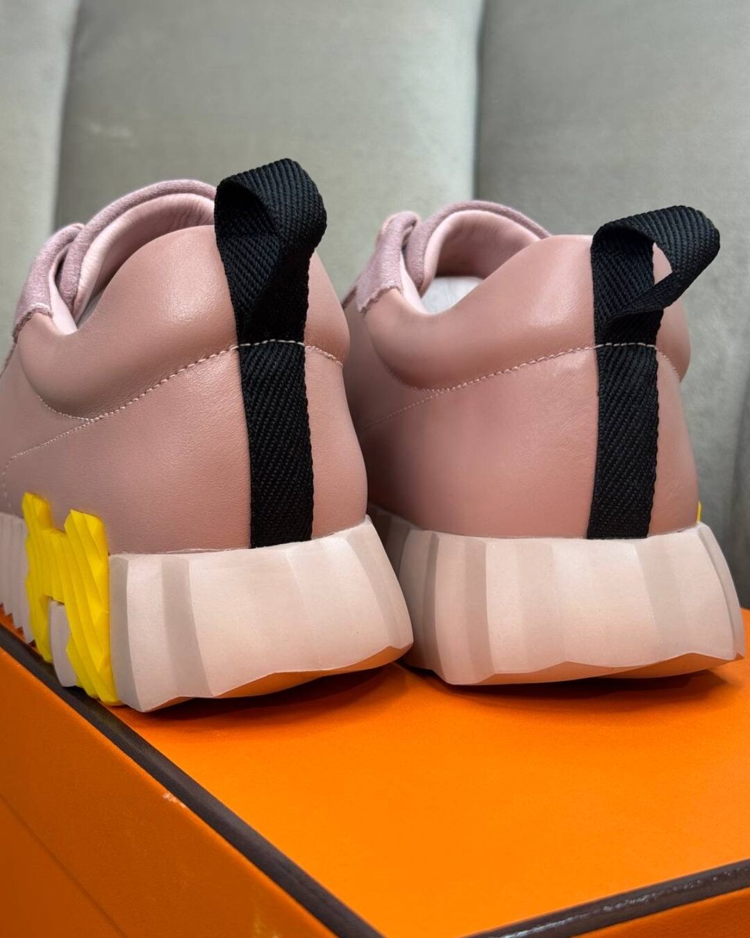 Кроссовки Hermes — изображение 3