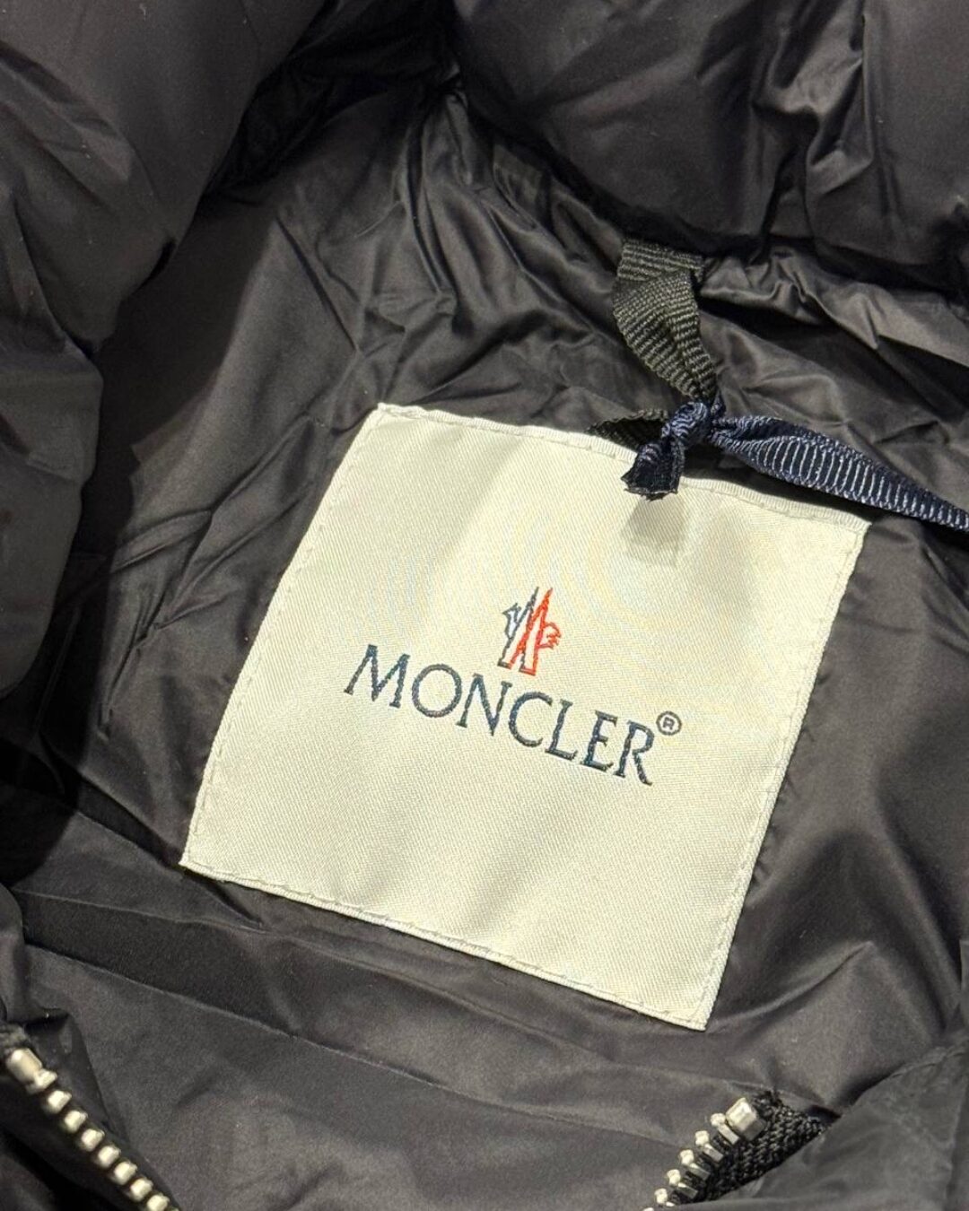 Жилет Moncler — изображение 9
