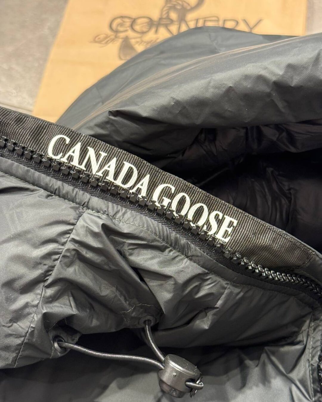 Пуховик Canada Goose — изображение 5