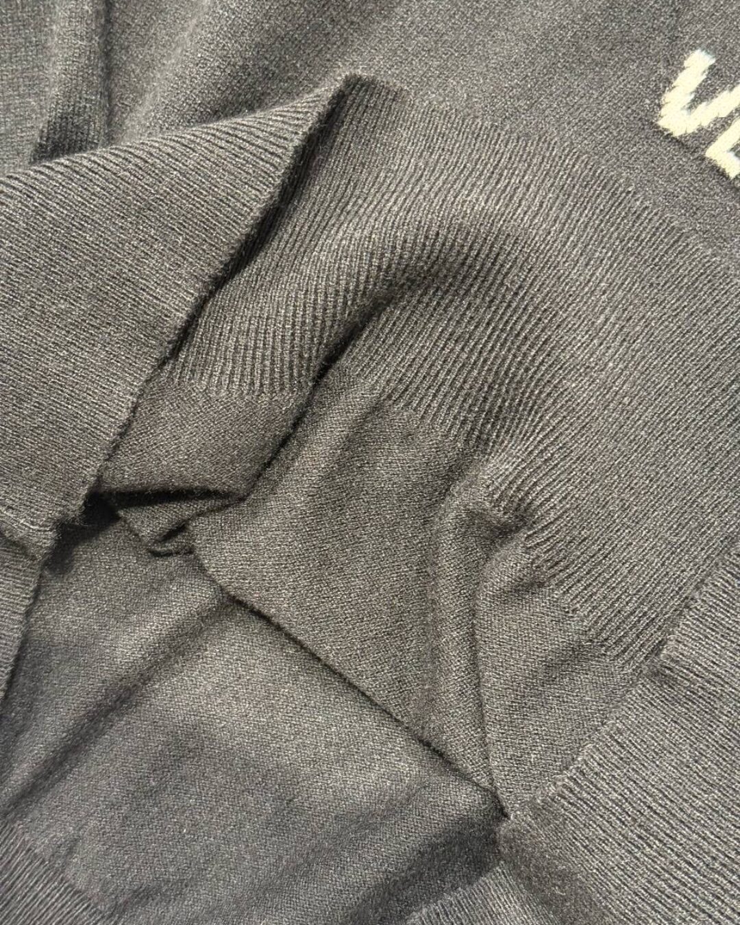 Свитер Vetements — изображение 4