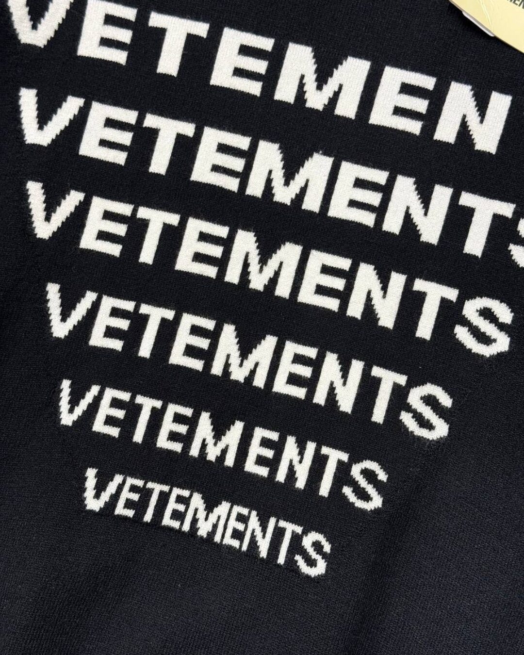 Свитер Vetements — изображение 6