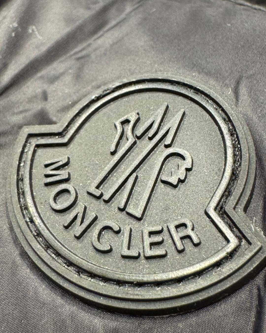 Жилет Moncler — изображение 6