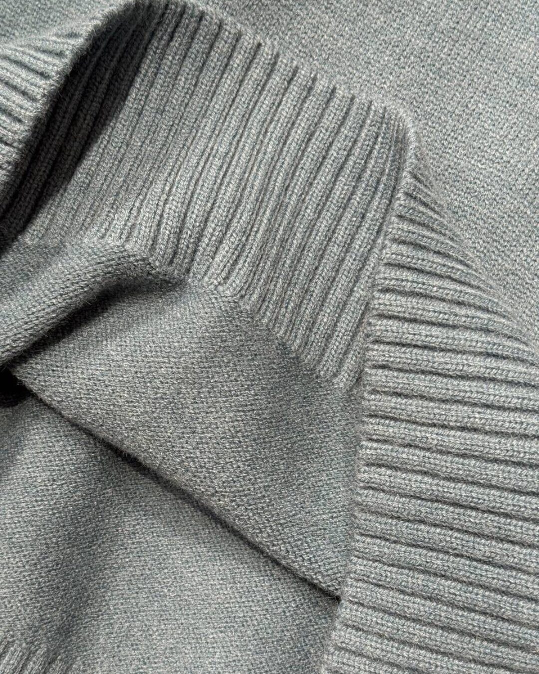 Свитер Ami — изображение 9