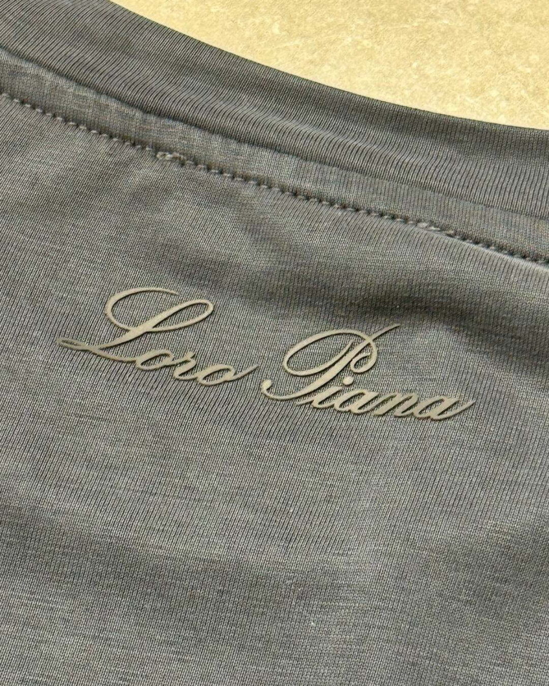Футболка Loro Piana — изображение 7