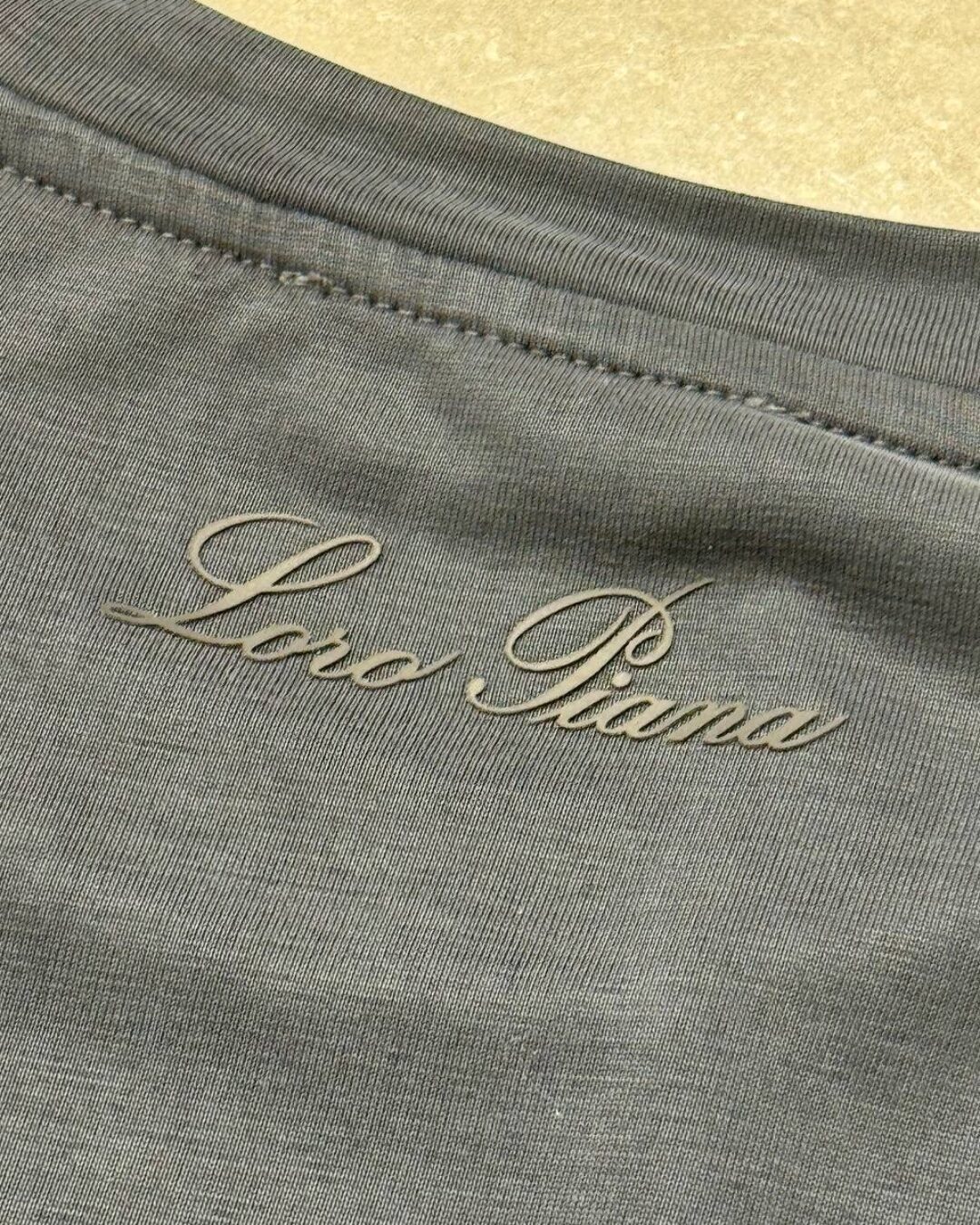 Футболка Loro Piana — изображение 7