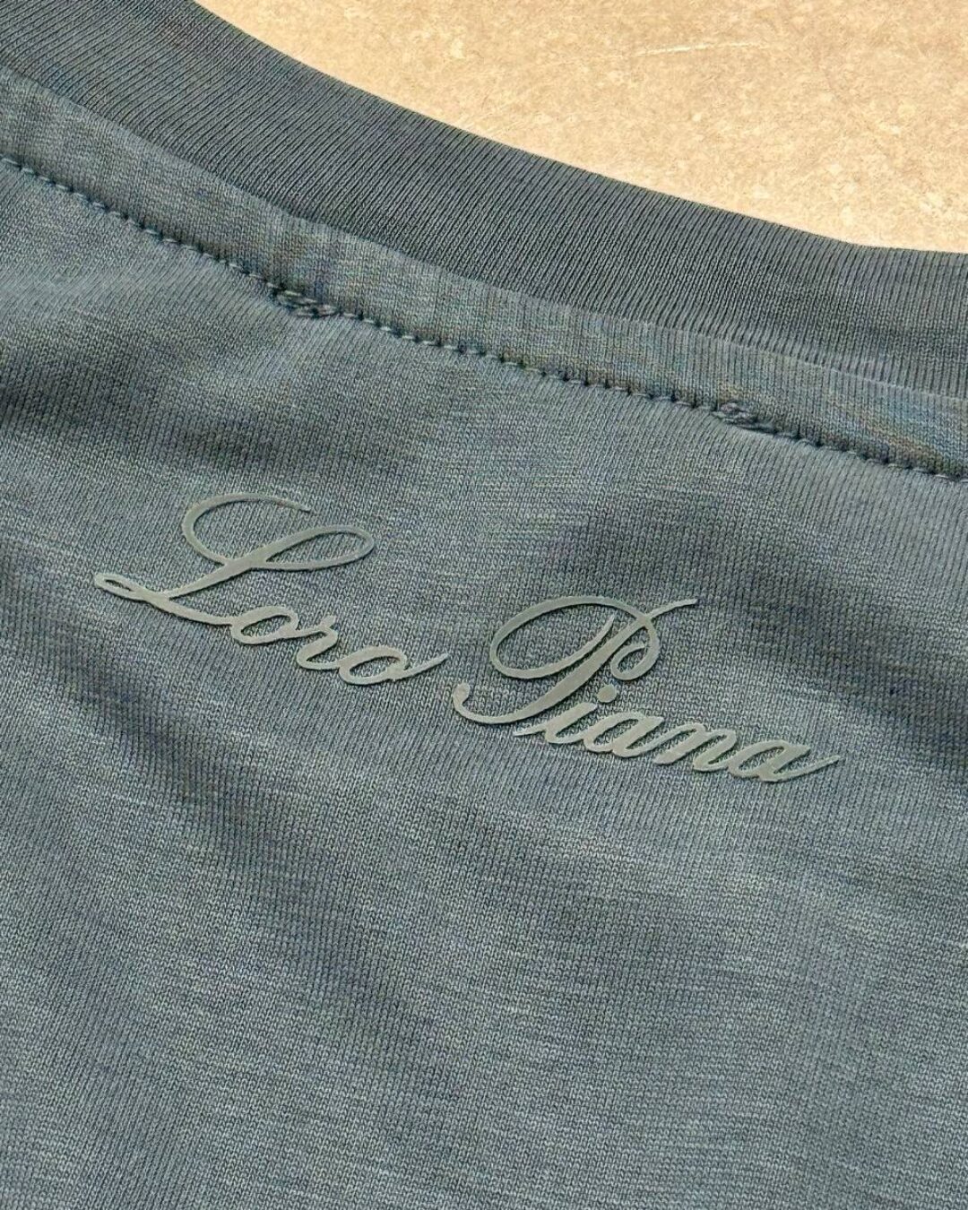 Футболка Loro Piana — изображение 9