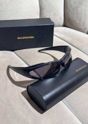 Очки Balenciaga