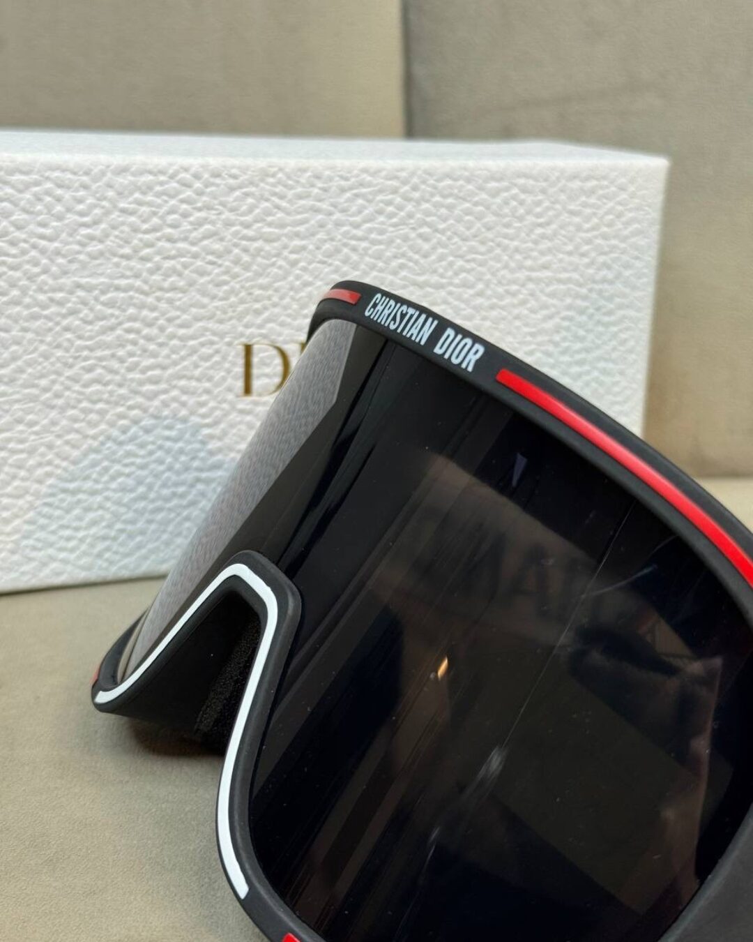 Горнолыжные очки Dior — изображение 8