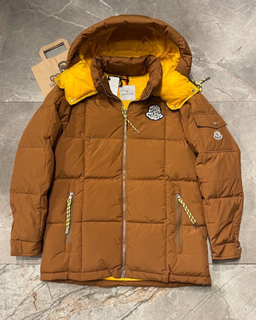 Пуховик Moncler — изображение 4