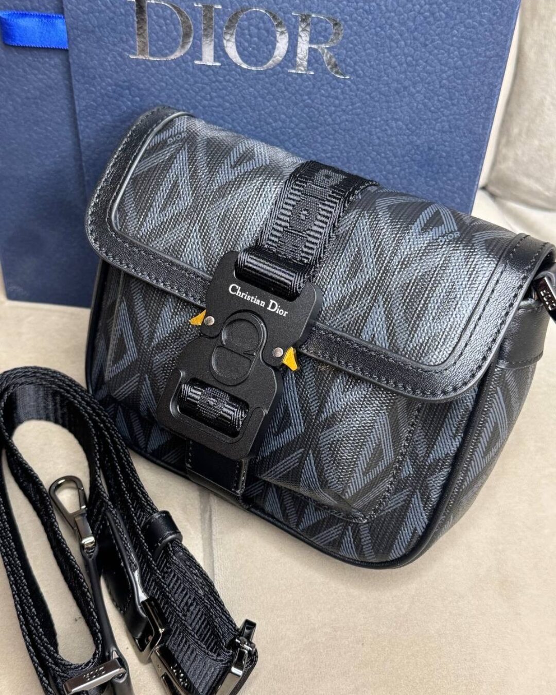 Сумка Dior — изображение 2