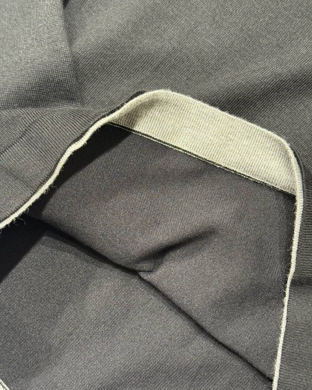 Свитер Brunello Cucinelli — изображение 9