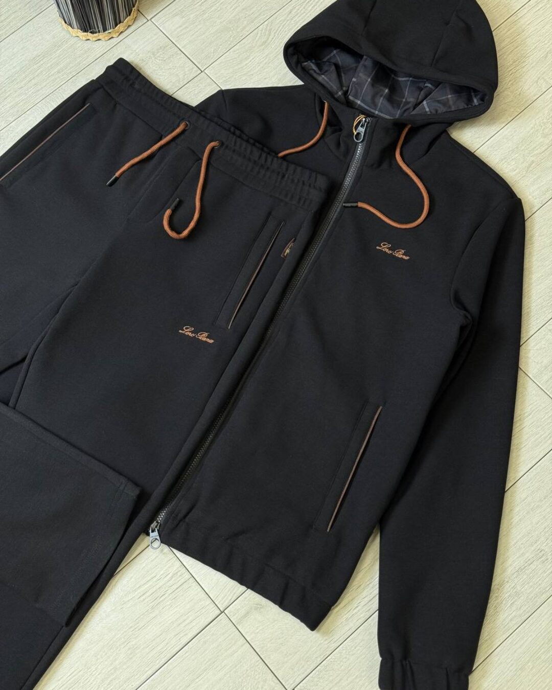 Спортивный Костюм Loro Piana — изображение 3