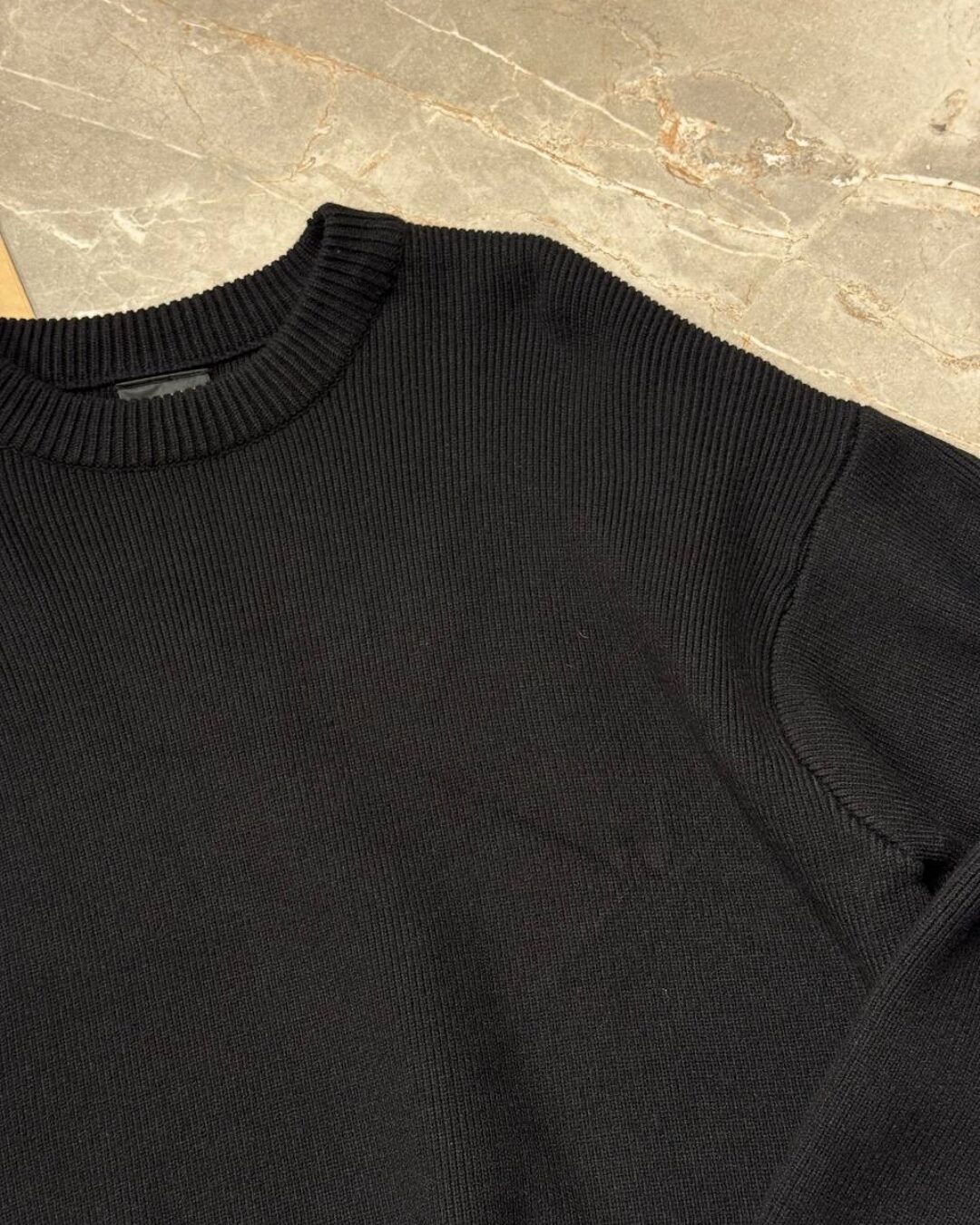 Свитер Balenciaga — изображение 3