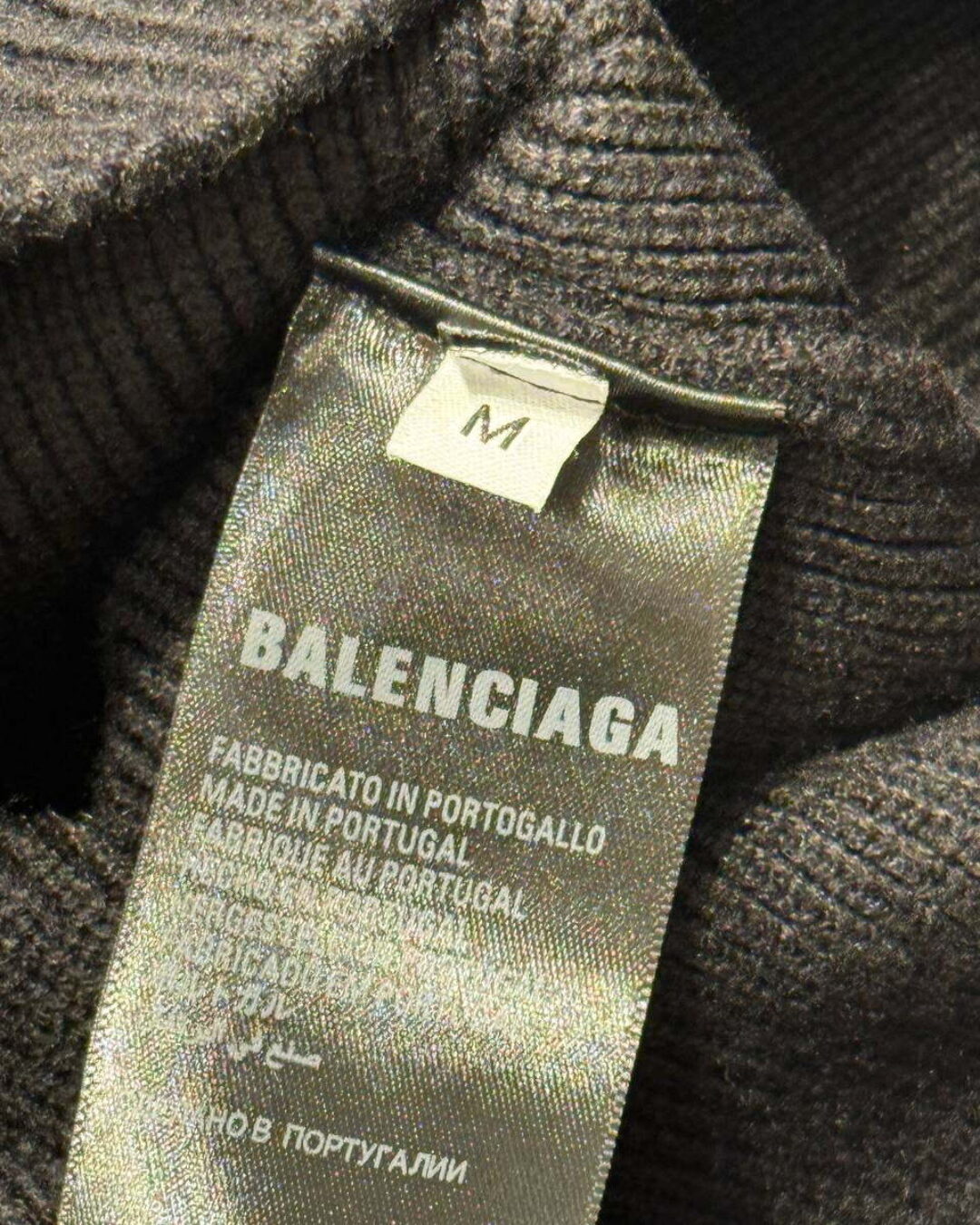 Свитер Balenciaga — изображение 7