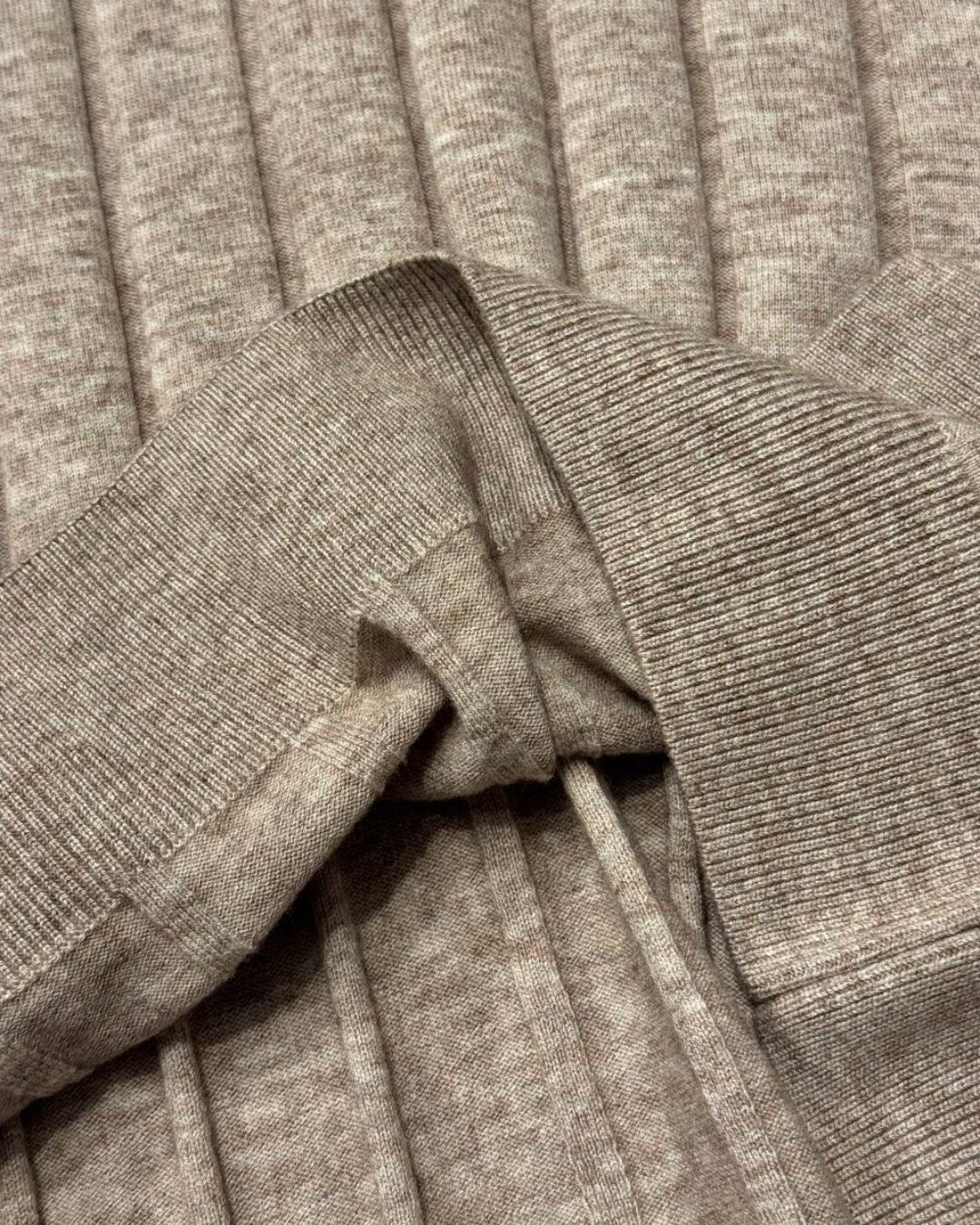 Свитер Brunello Cucinelli — изображение 9