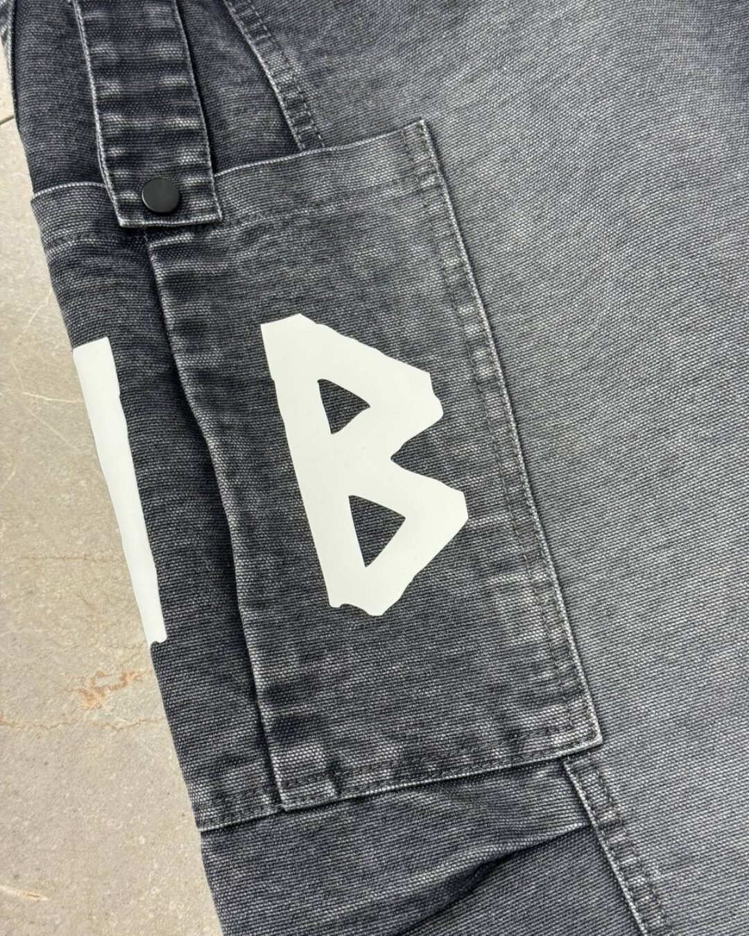 Штаны Balenciaga — изображение 4