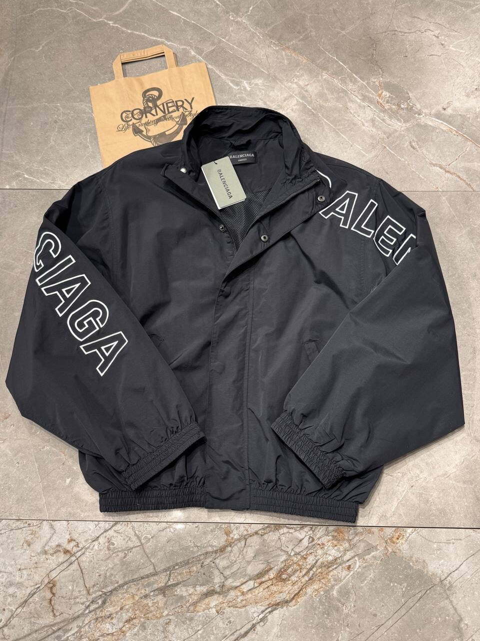 Бомбер Balenciaga