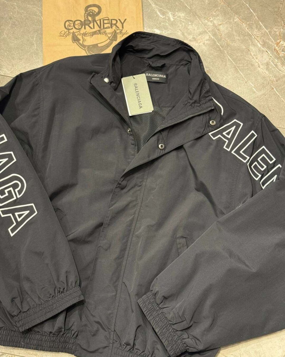 Бомбер Balenciaga — изображение 5