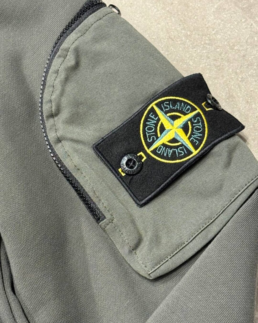 Свитшот Stone Island — изображение 6