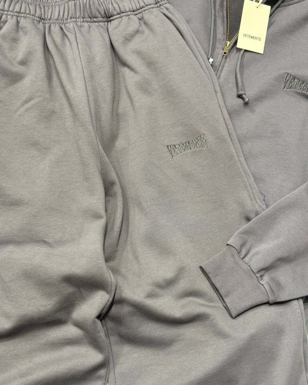 Спортивный костюм Vetements — изображение 5