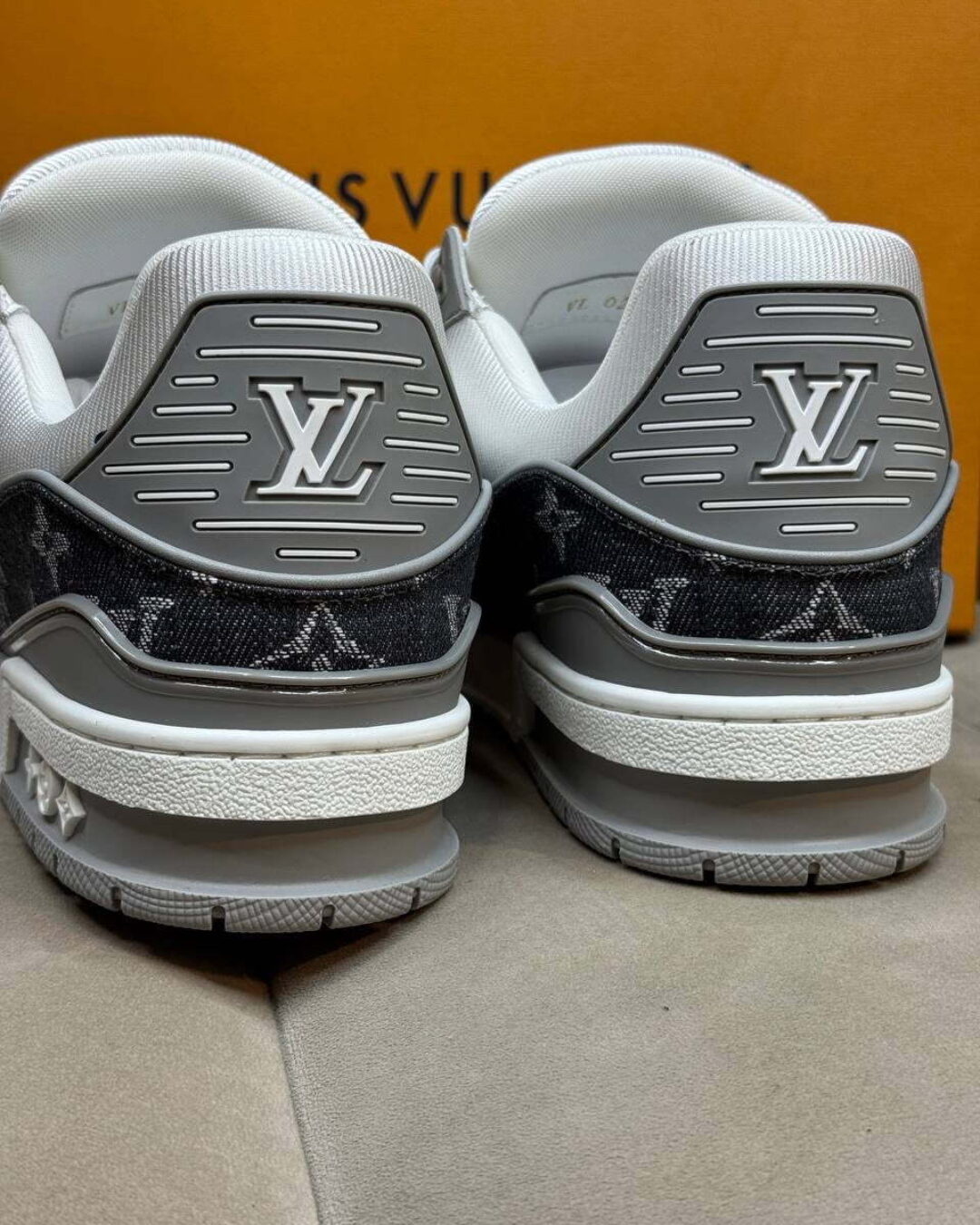 Кроссовки Louis Vuitton Trainer — изображение 2