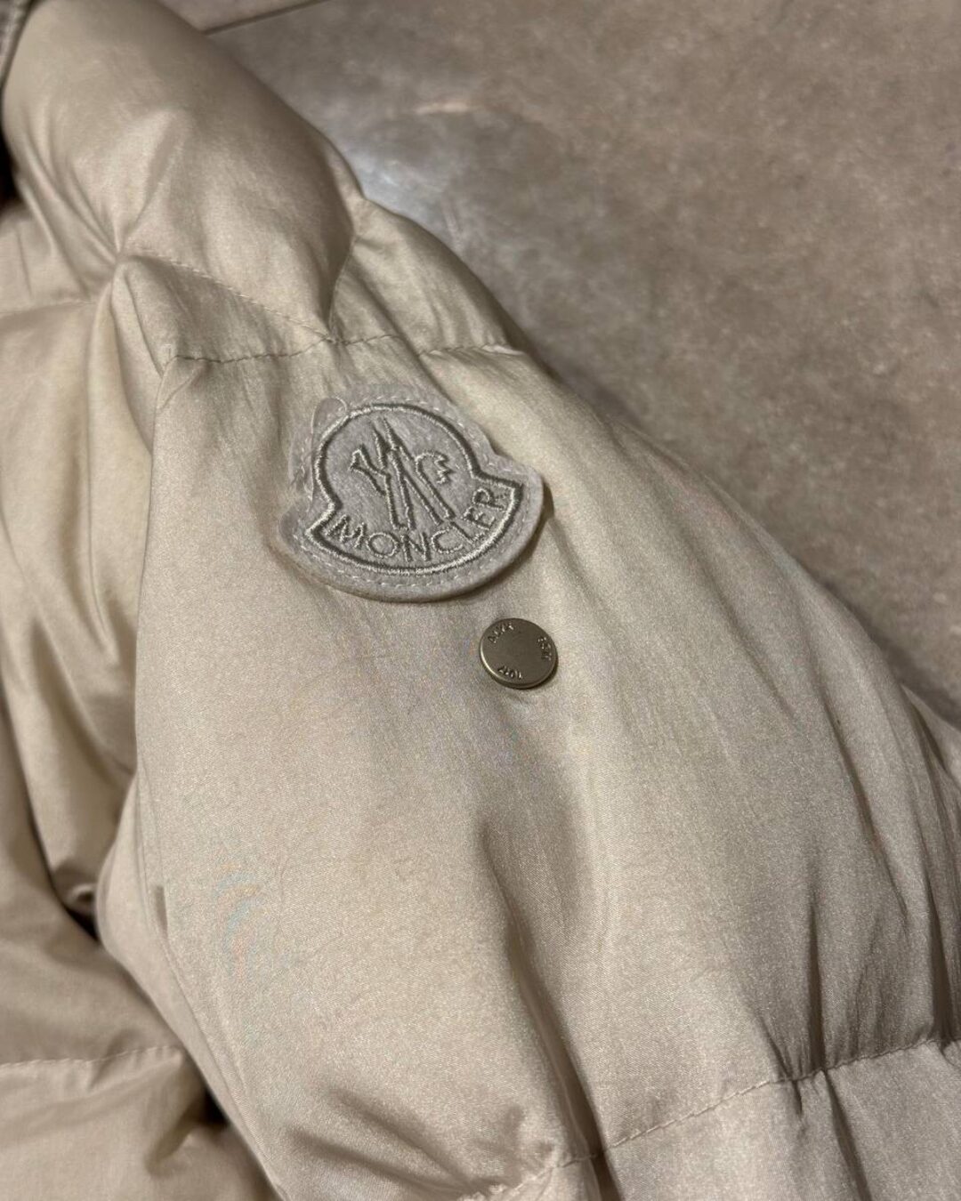 Пуховик Moncler — изображение 5