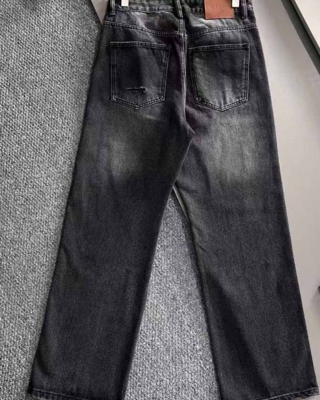 Джинсы Balenciaga — изображение 10