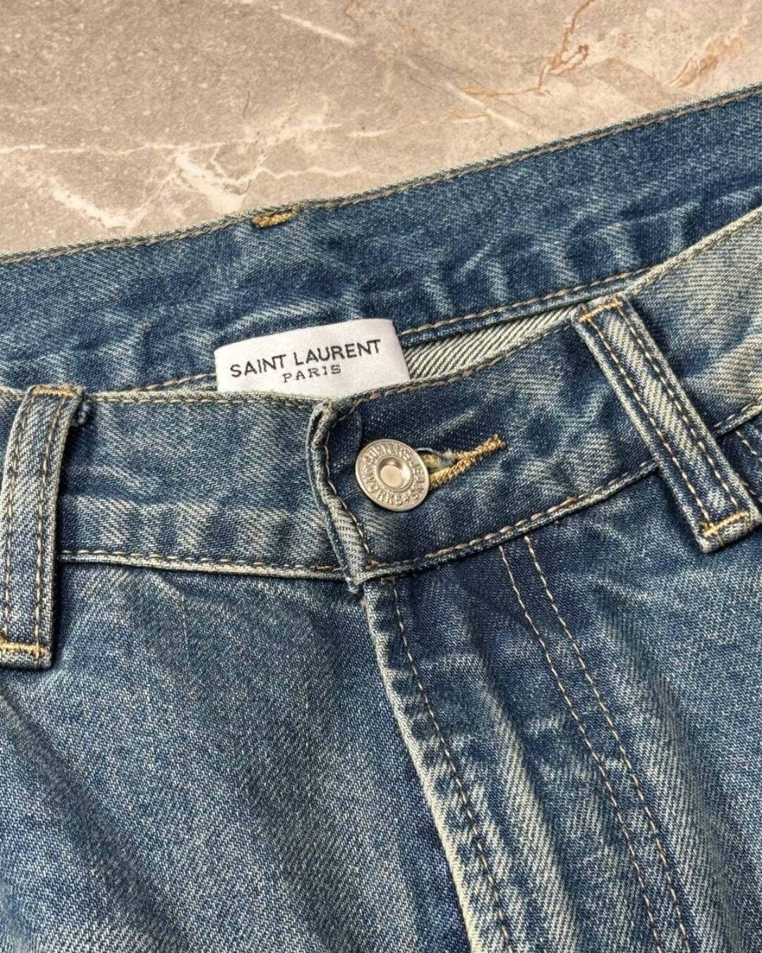 Джинсы Saint Laurent — изображение 6