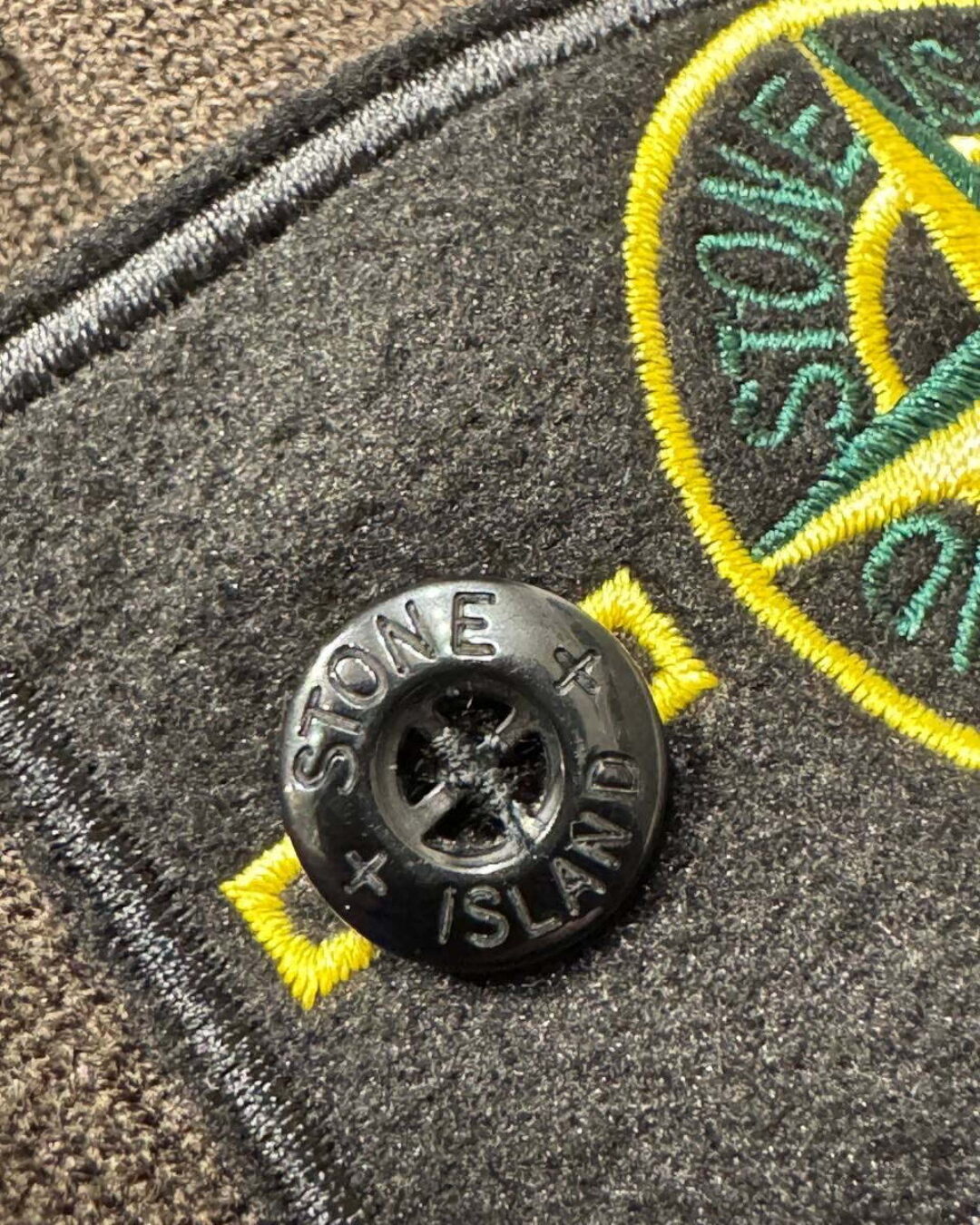 Свитер Stone Island — изображение 9