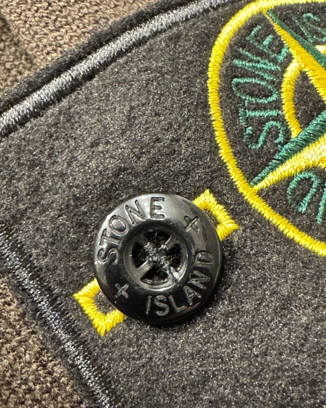 Свитер Stone Island — изображение 9