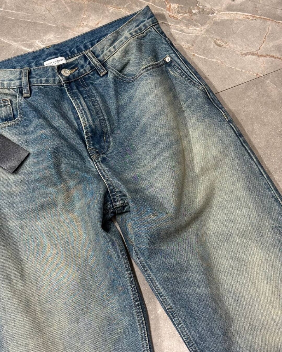 Джинсы Saint Laurent — изображение 4